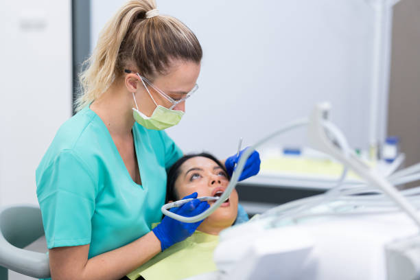 Best Emergency Tooth Extraction in Port Clinton, OH